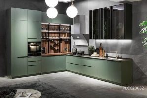 Green Lacquer Handleless Kitchen Cabinet PLCC20032