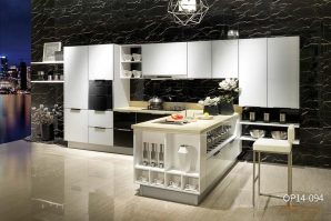 Modern White Kitchen Cabinet with Glass Door OP14-094