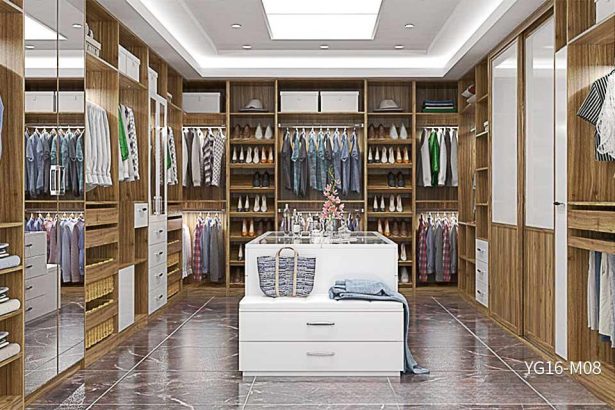 Luxury Villa Wood Grain Walk-in Closet Design YG16-M08