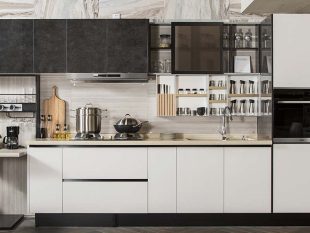 Laminate and UV Lacquer Straight Line Kitchen PLCC17017